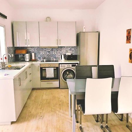 Town House With Patio In Quiet Residential Area 10 Min From Beach Torremolinos Esterno foto