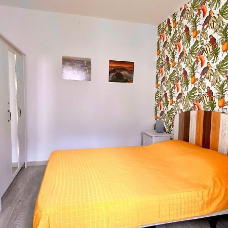 Town House With Patio In Quiet Residential Area 10 Min From Beach Torremolinos Esterno foto