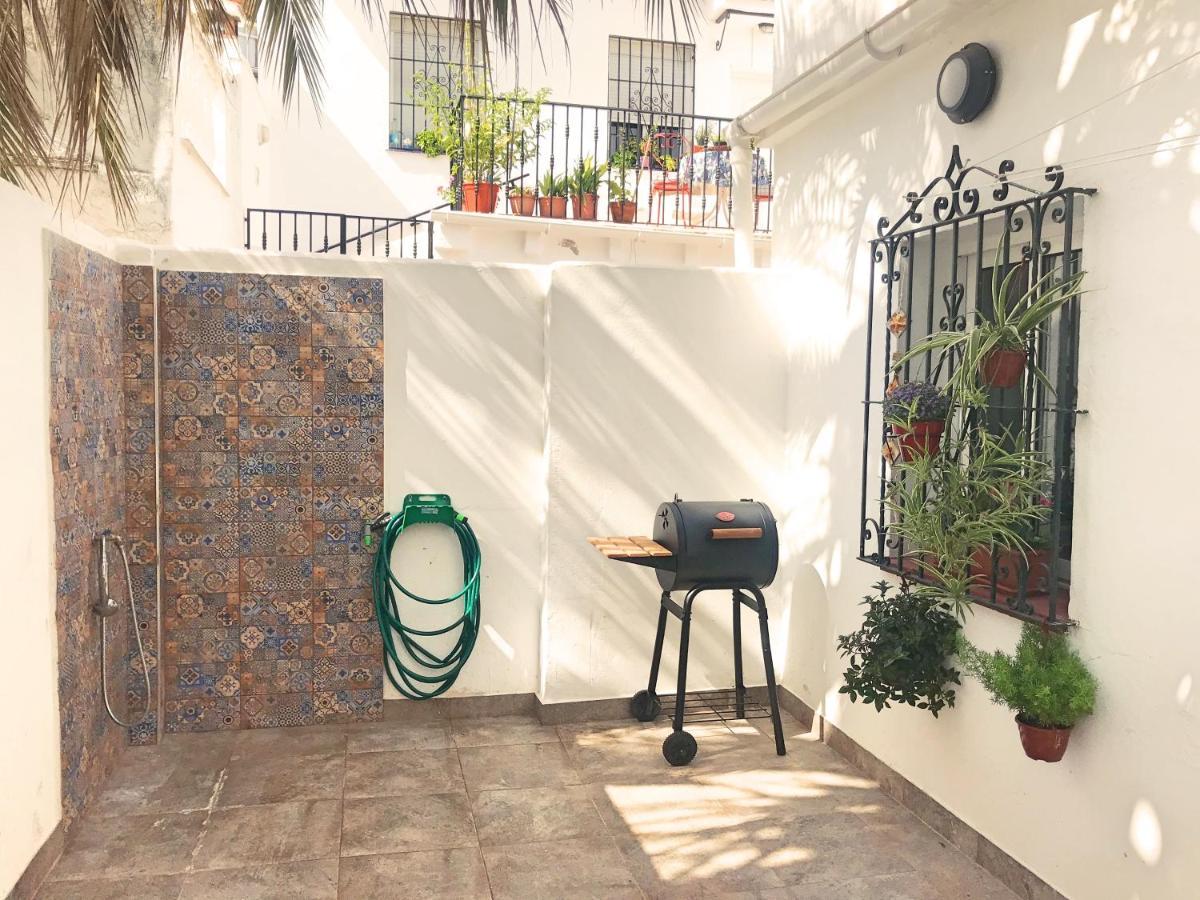 Town House With Patio In Quiet Residential Area 10 Min From Beach Torremolinos Esterno foto